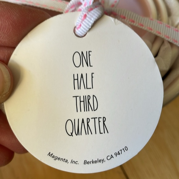 Rae Dunn White & Pink Measuring Cups Set - Picture 4 of 4